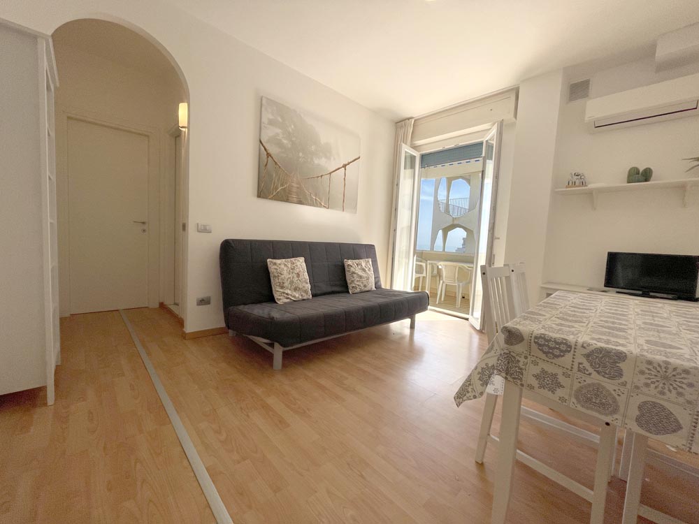 Appartamento vista mare prima linea Misano adriatico