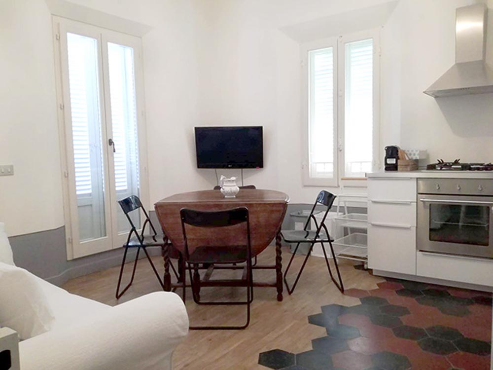 Appartamento in villa zona Abissinia