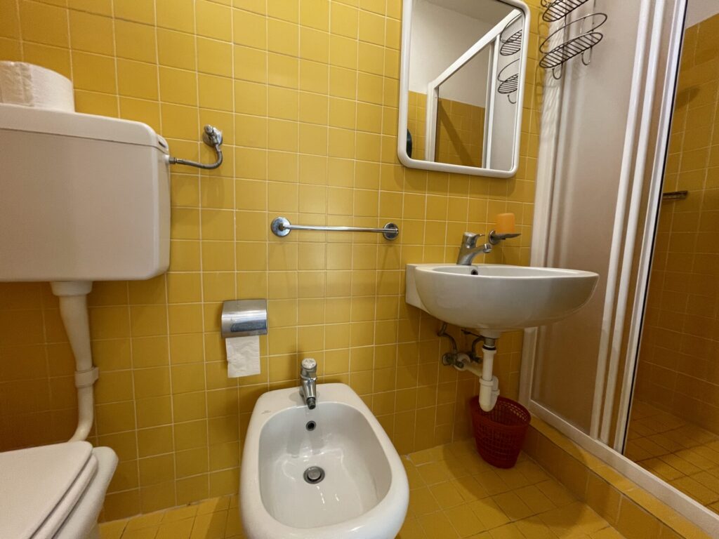 Ampio appartamento con depandance Riccione Alba