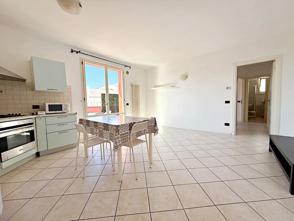 Appartamento Riccione Alba con terrazza abitabile a 200 metri dalla spiaggia