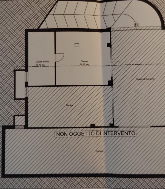 Affittasi negozio su Viale Ceccarini Riccione